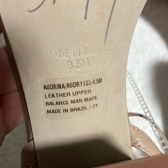 Steve Madden Women's Tan Block Heel Sandals - Picture 10 of 11